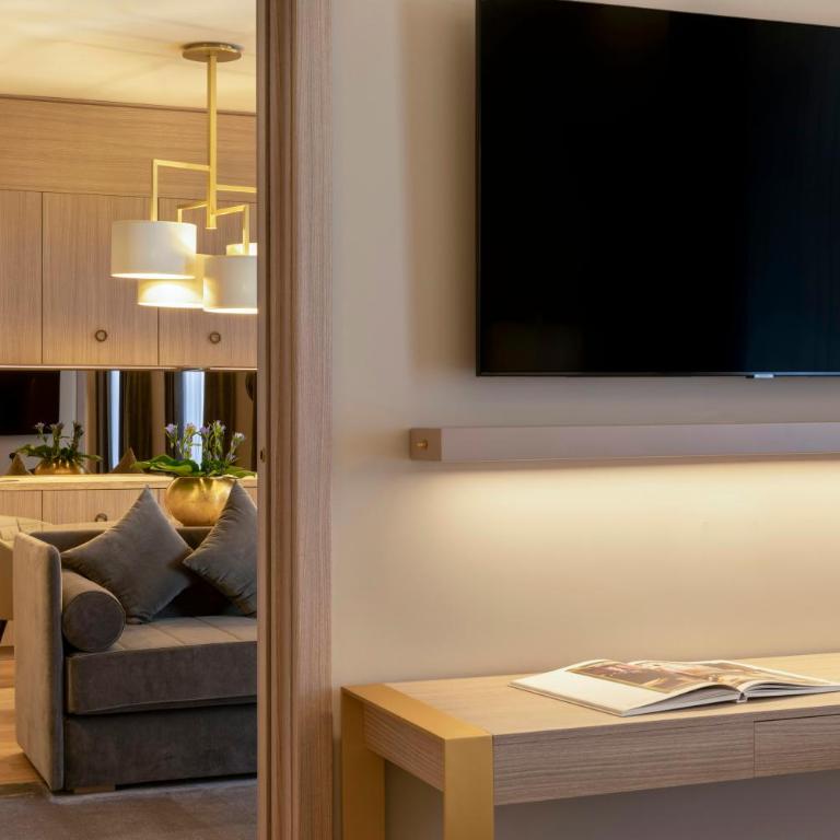 Rosa Grand Milano - Starhotels Collezione - Appartamento Duomo Grand con 2 Camere da Letto - 1