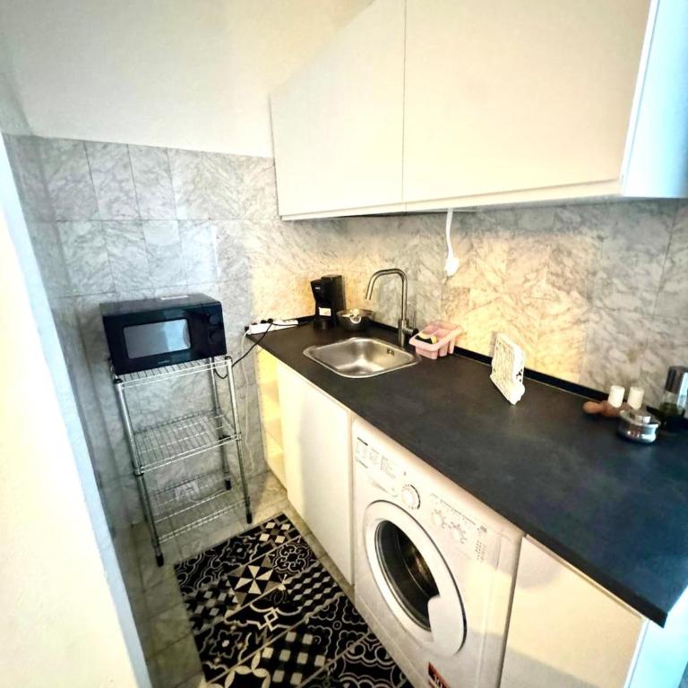Santa Croce Apartment - Appartamento con 2 Camere da Letto - 2