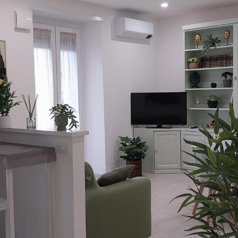 Alloggio turistico CASA VERDE CASA - Appartamento con 2 Camere da Letto - 32