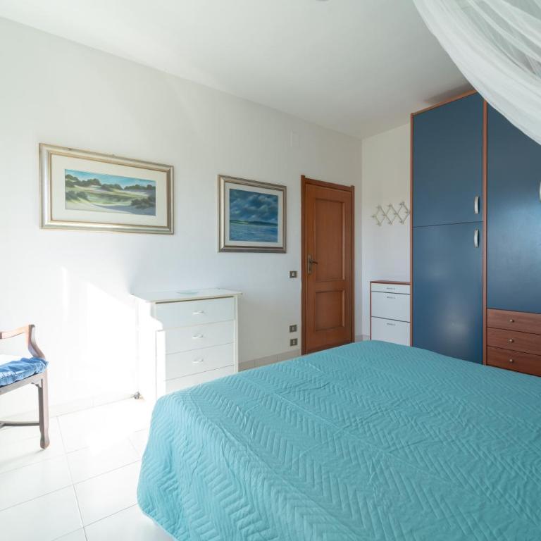 Cobalt Sea Apartment - Two-Bedroom Apartment with Sea View - 4