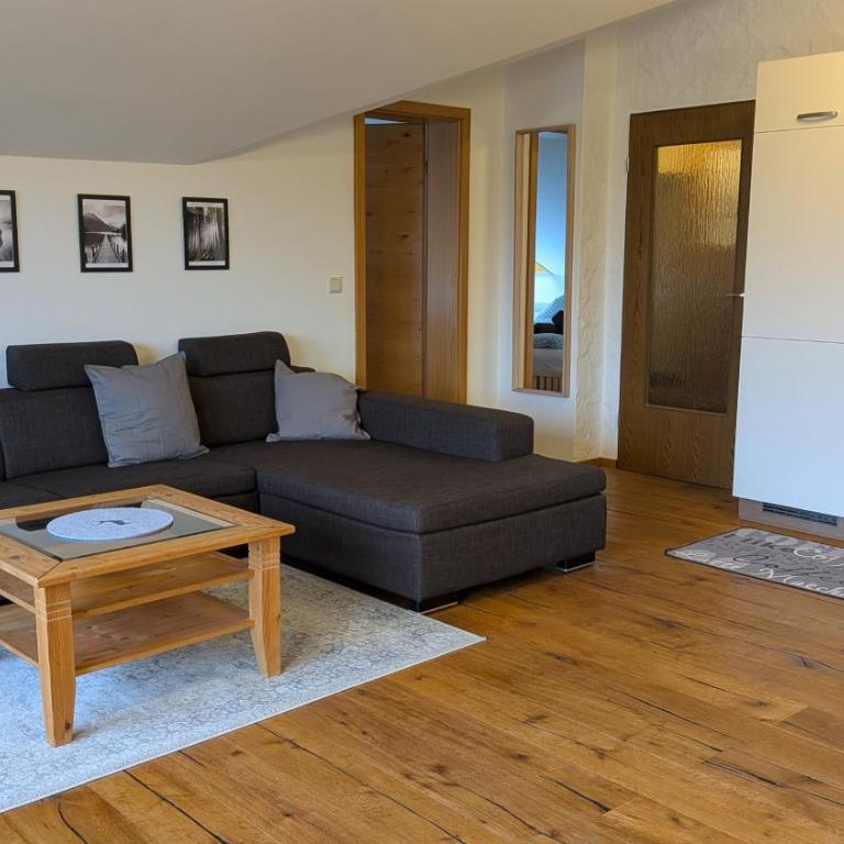 Ferienwohnung Alpenhorn in Bolsterlang Sommerbergbahn kostenlos - Apartment mit 1 Schlafzimmer und Balkon - 2