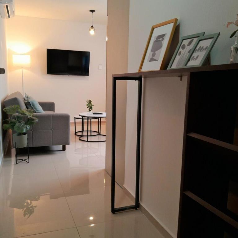 Comfort with wonderful views - Two-Bedroom Apartment - 2