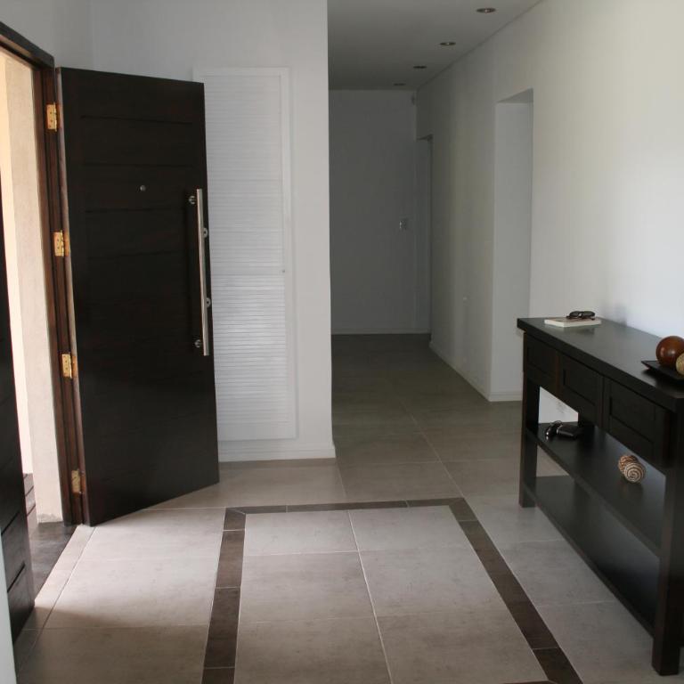 Excelente casa Pinamar Norte con piscina 6 personas - Three-Bedroom Townhouse - 10
