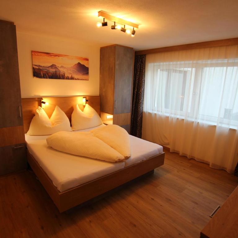 Haus Waldeck - Apartment mit Dusche - 8