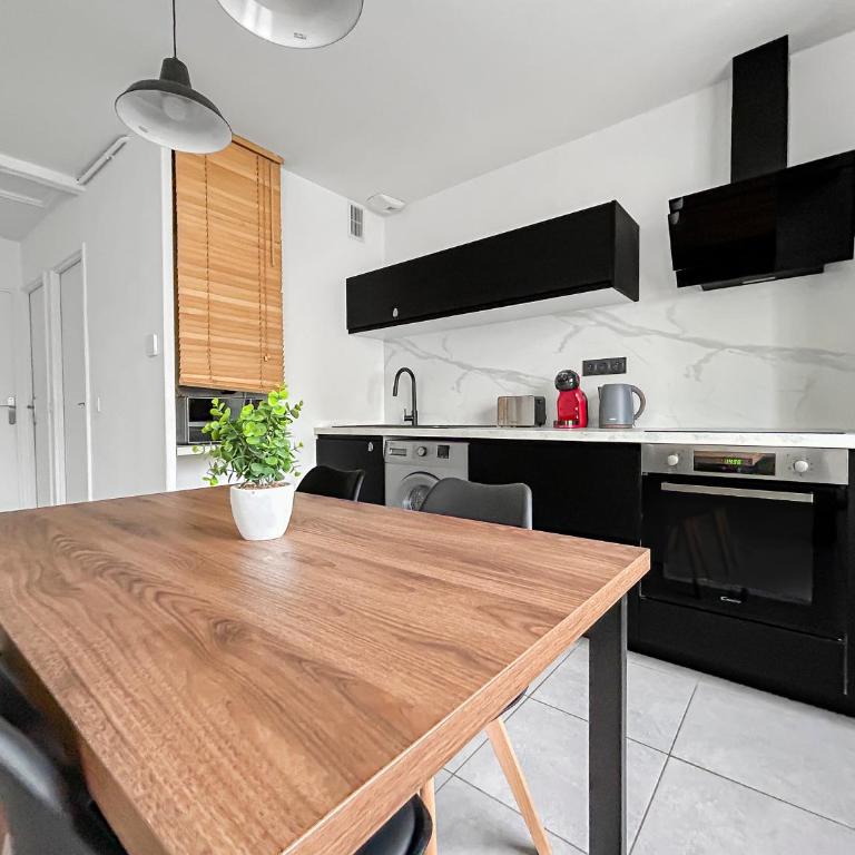 Charmant T3 cosy proche de la plage et parking privé - Appartement 2 Chambres - 15