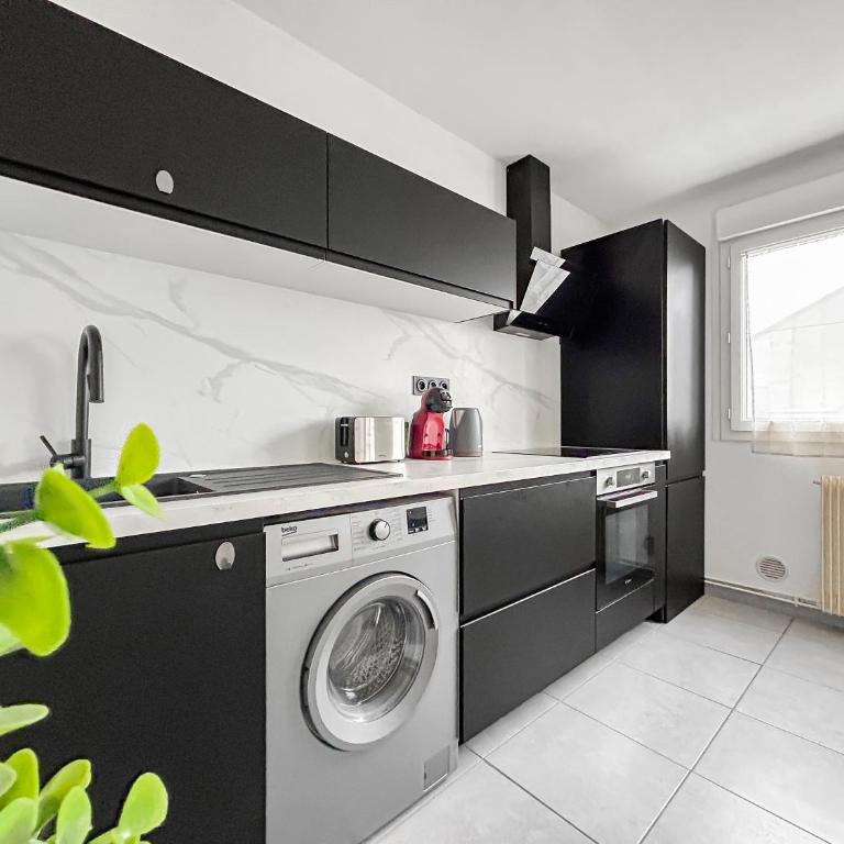 Charmant T3 cosy proche de la plage et parking privé - Appartement 2 Chambres - 11