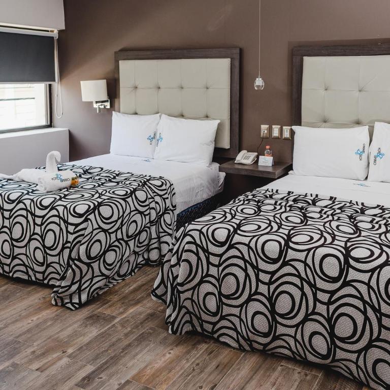 Hotel Flamingo Merida - Habitación Doble Estándar con 2 camas dobles - 1