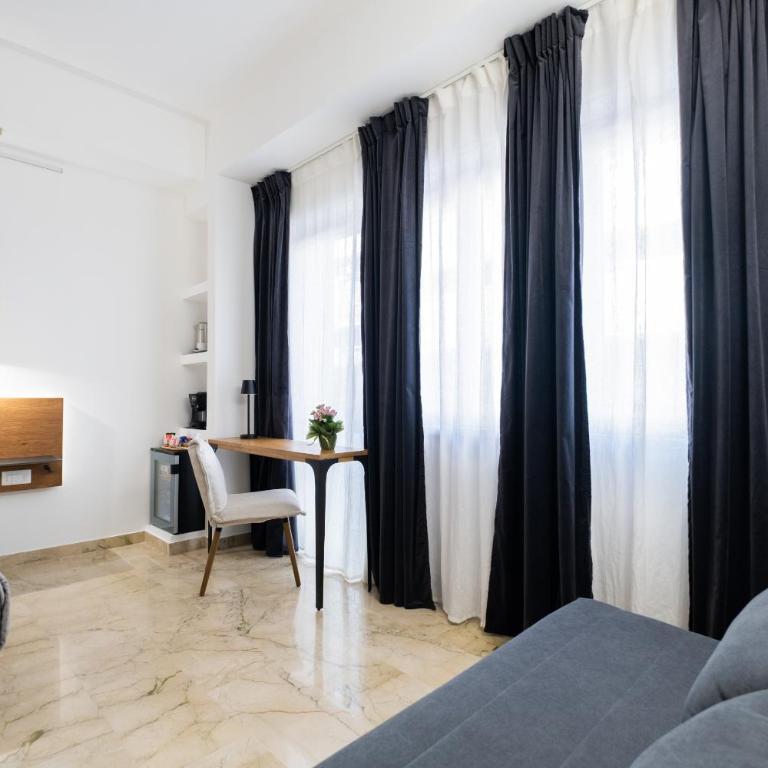 Talìa Rooms and Gallery - King Room - 12