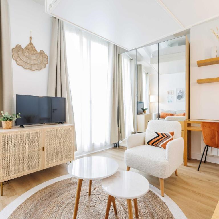 Charming studio 2P in the heart of Paris - Maison de Vacances - 1