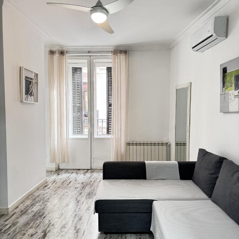 Apartamentos Day Madrid PLAZA DE ESPAÑA I - Apartamento Superior con balcón - 16