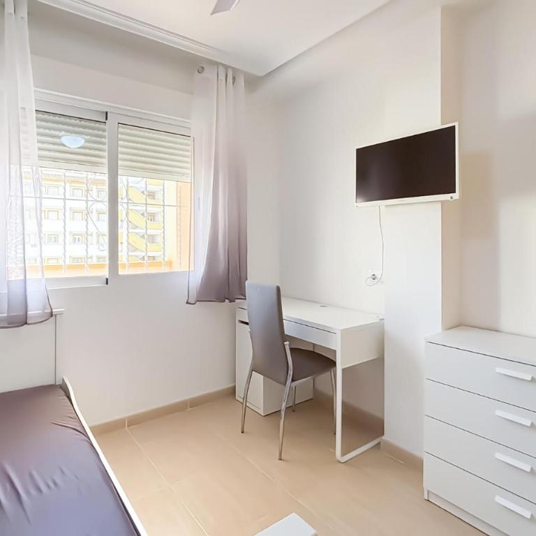 Lovely Apartment In Cartagena With Swimming Pool - Apartamento de 2 dormitorios - 4
