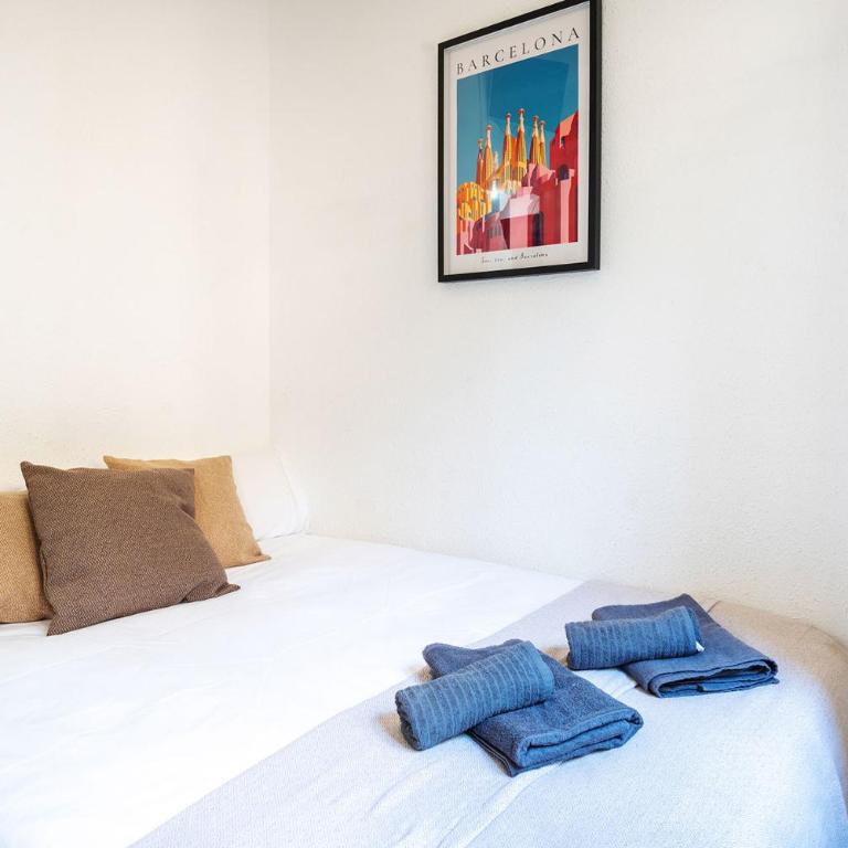 Centric Apartments Sagrada Famila 3 - Two-Bedroom Apartment with Balcony - 26