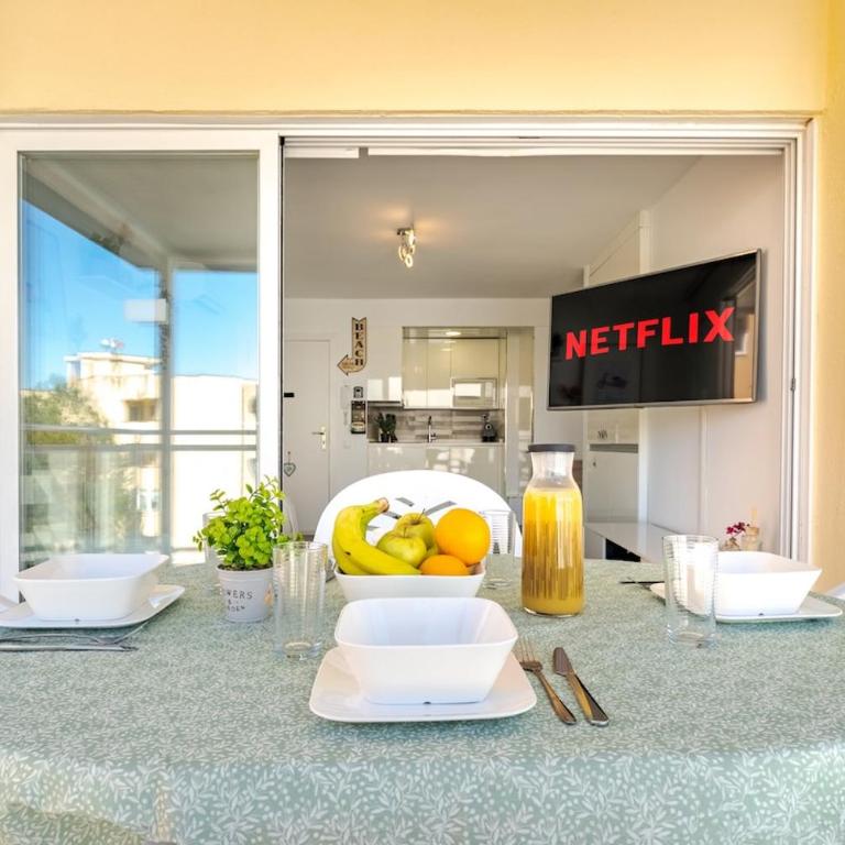 2-Bedroom Apartment with Terrace & Parking, 3 Min from Beach - Apartamento de 2 dormitorios con terraza - 35