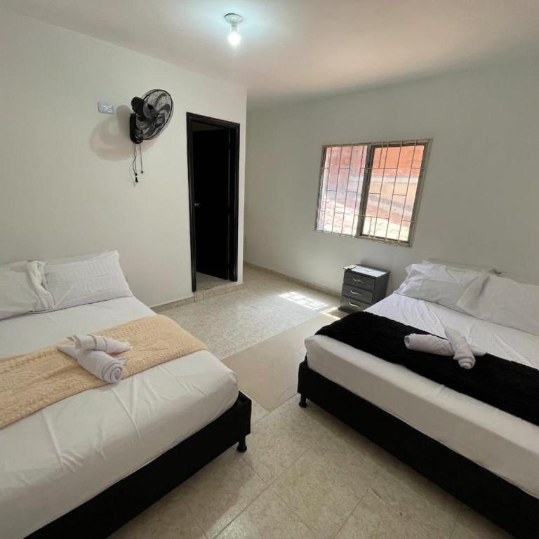 hotel ortega la 33 - Habitación Compartida Mixta - 1