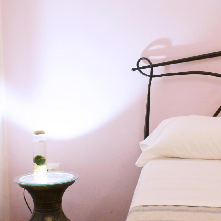 Sunrise B&B - Two-Bedroom Apartment with Terrace - 10