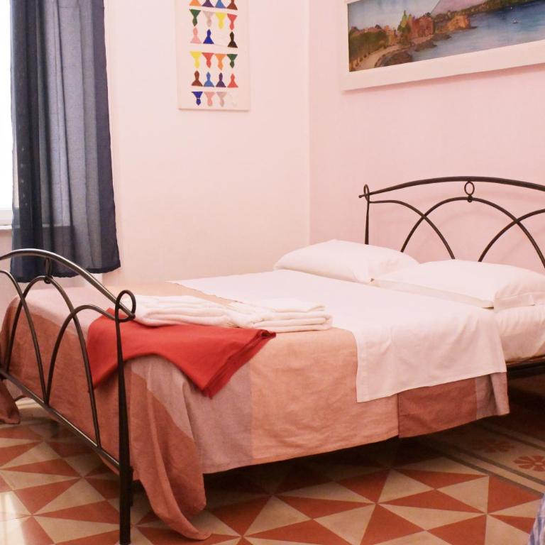 Sunrise B&B - Two-Bedroom Apartment with Terrace - 1