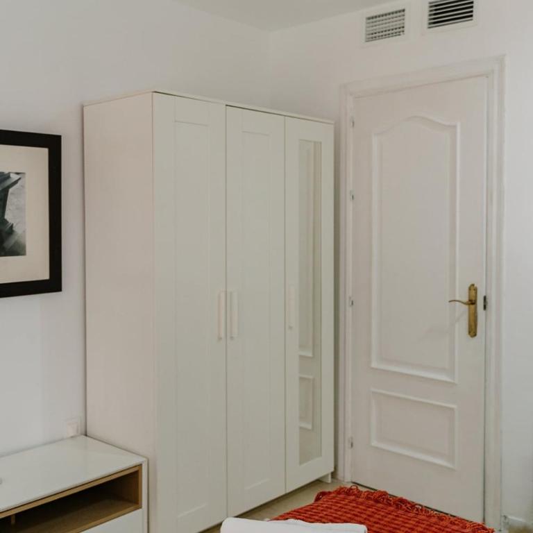 Refurbished Apartment 10' from the city centre - Apartamento de 2 dormitorios - 2