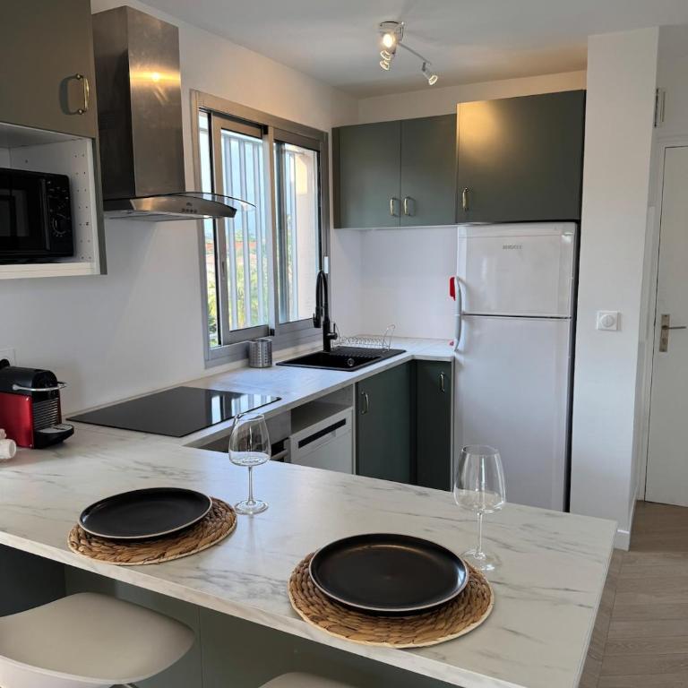 3-room apartment in Antibes - Swimming pool - Sea view - Appartement 2 Chambres - 3