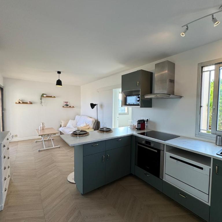 3-room apartment in Antibes - Swimming pool - Sea view - Appartement 2 Chambres - 15