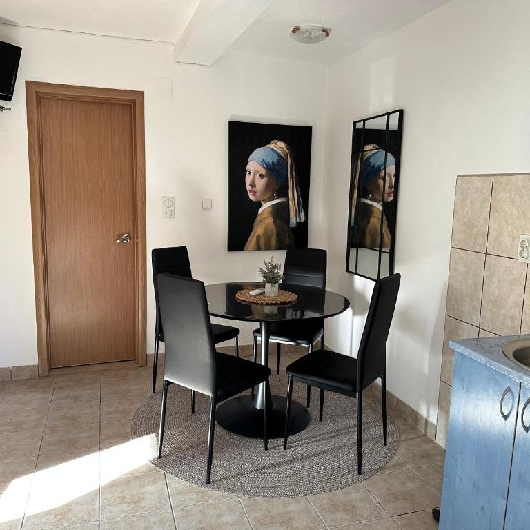 Apartments Suzana - Two-Bedroom Apartment - 2