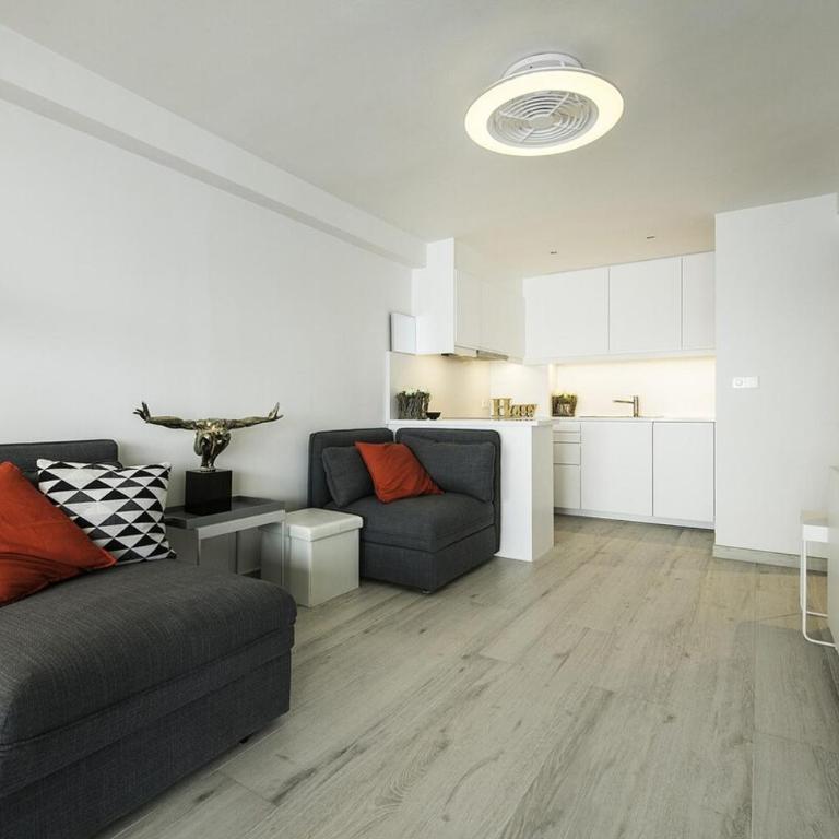 Elegante apartamento con vistas frontales al mar en Platja d'aro - Apartamento de 1 dormitorio - 3