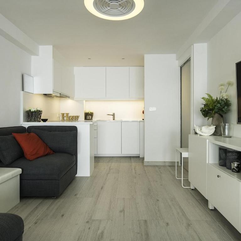 Elegante apartamento con vistas frontales al mar en Platja d'aro - Apartamento de 1 dormitorio - 10