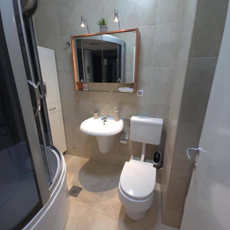 TerraLuxe Sarajevo - Apartman sa 2 Spavaće Sobe - 15
