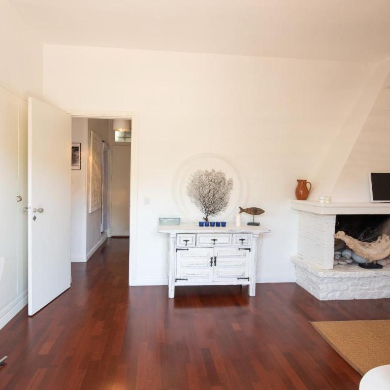2 bedroom apartment with sea views terrace 2 minutes walking to Sa Tuna in Begur H44 - Apartment - 12