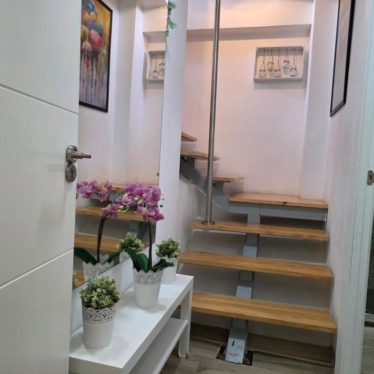 Azure Studi with Large Terrace & Full Kitchen Torremolinos City center by NAMASTE ELITE - Apartamento de 1 dormitorio - 2