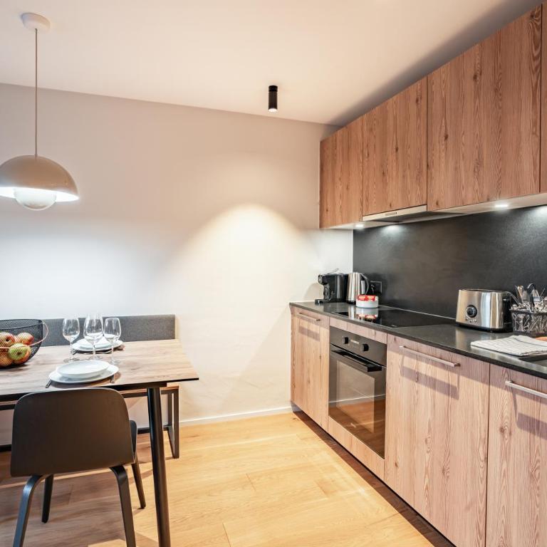 SWISSPEAK Resorts by Pierre & Vacances Premium Thyon - Ferienwohnung mit 1 Schlafzimmer und Terrasse oder Balkon (4 Personen) - 2
