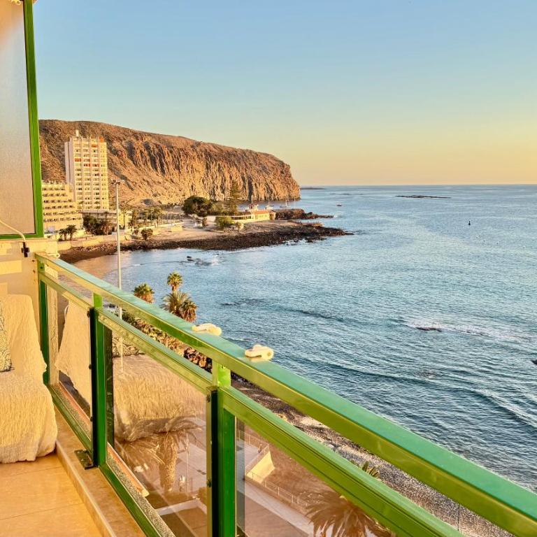 NEW THE TERRACE BY THE SEA -Infinity views & Aircond- Comodoro, Los Cristianos, Tenerife - Apartamento de 1 dormitorio - 62