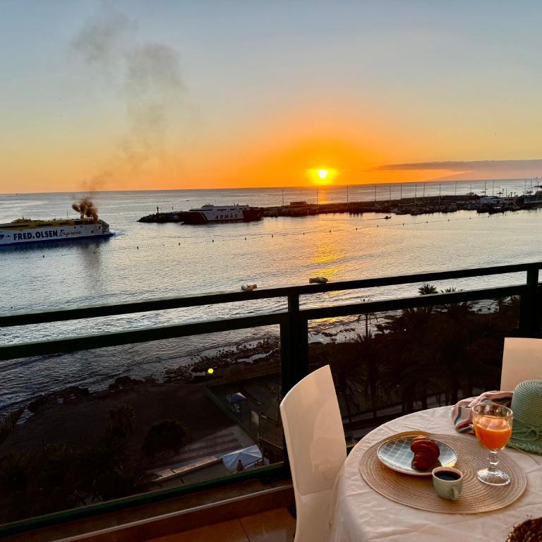 NEW THE TERRACE BY THE SEA -Infinity views & Aircond- Comodoro, Los Cristianos, Tenerife - Apartamento de 1 dormitorio - 6