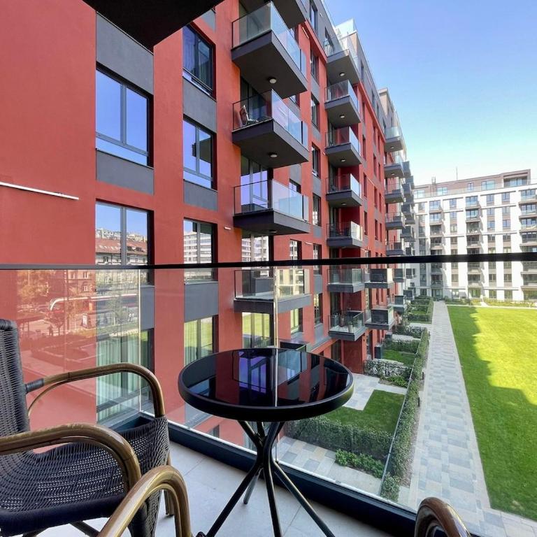 1BR Urban Hideaway at BW - One-Bedroom Apartment - 8