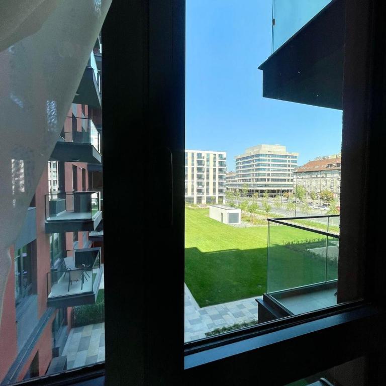 1BR Urban Hideaway at BW - One-Bedroom Apartment - 10