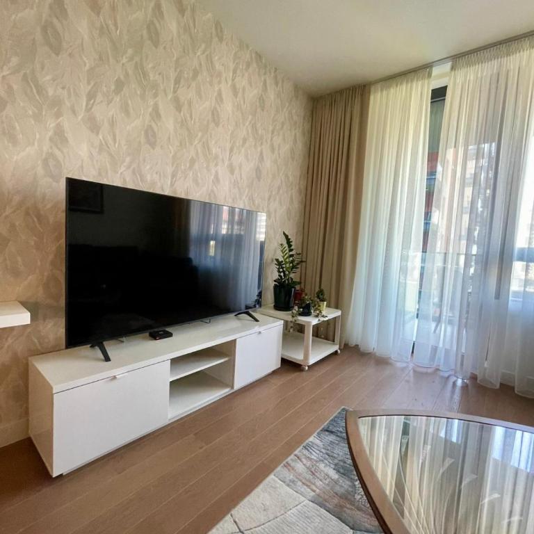 1BR Urban Hideaway at BW - One-Bedroom Apartment - 26