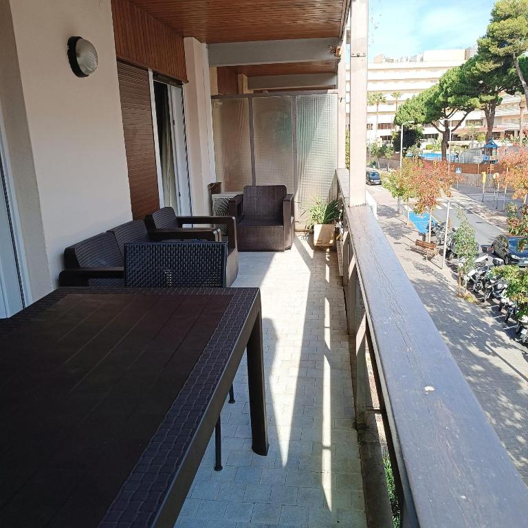 Vivalidays Katalin - Fenals - LLoret de Mar - Apartamento con balcón - 2