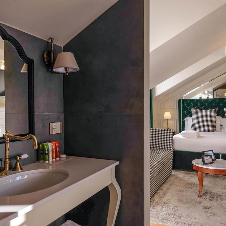 Matilde Boutique Hotel, WorldHotels Elite - Presidential Queen Suite with Terrace and View - Higher Floor/Non-Smoking - 1