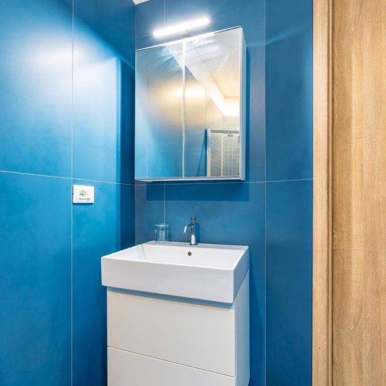Art Apartment by Napoliapartments - Appartamento - 22