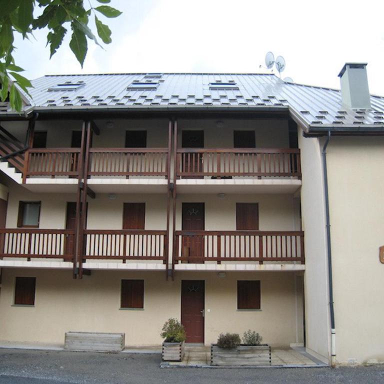 Appartement 3P, 6 pers, proche pistes, balcon exposé Sud, parking privé, TV, cuisine équipée - FR-1-762-5 - Appartement - 13