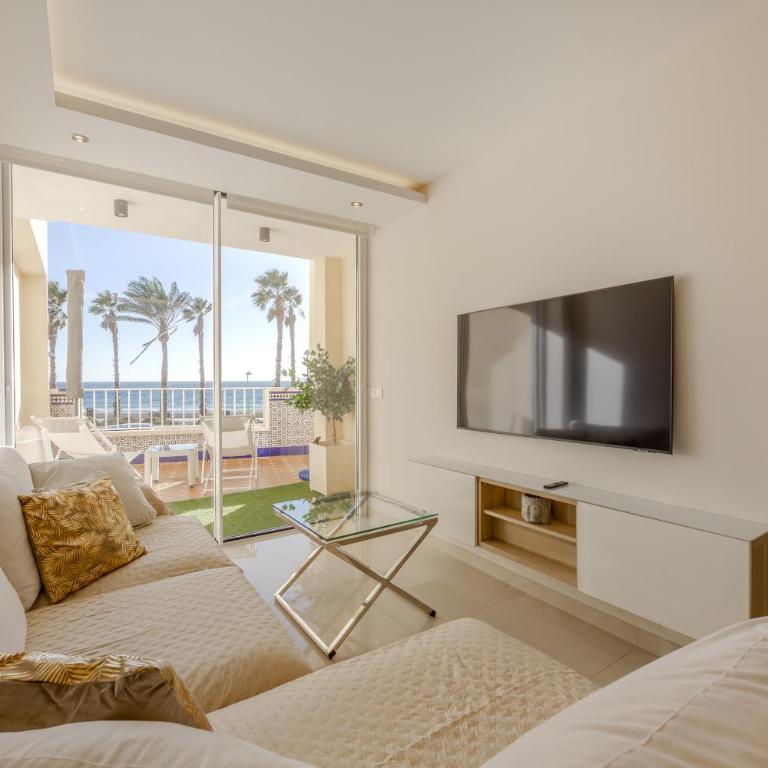 AlmeriaSuite Gran Bahia Playa - Apartamento de 2 dormitorios con terraza y vistas al mar - 4