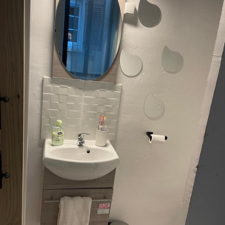 T1 neufs climatisés sur-équipés - Appartement 1 Chambre - 19