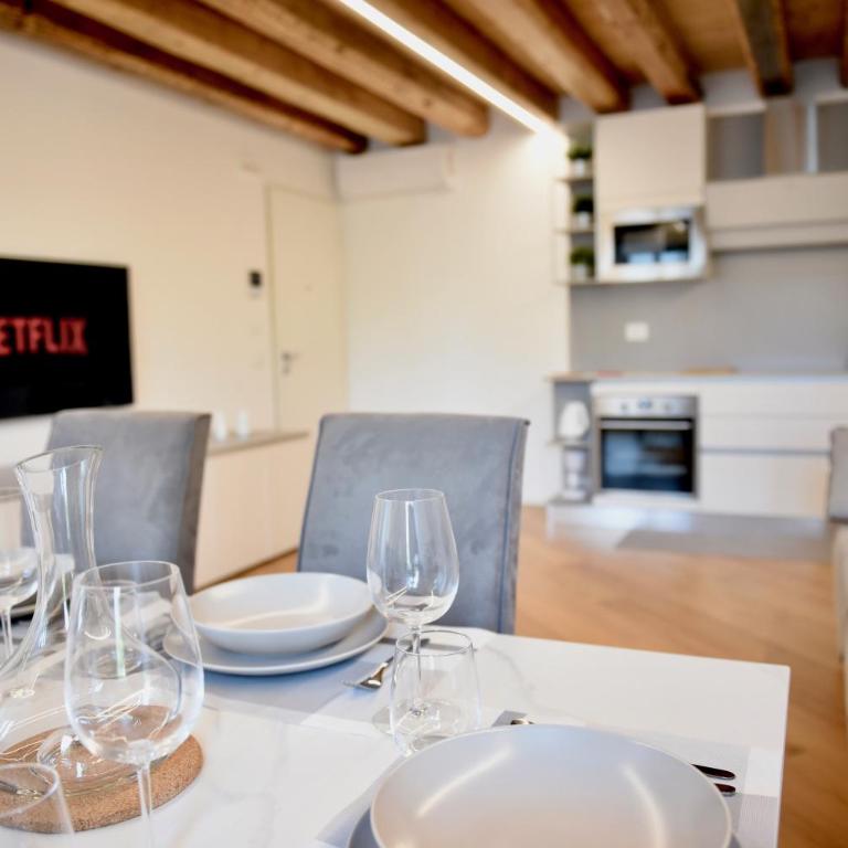 Udine Urban Nest - Appartamento con 2 Camere da Letto - 4