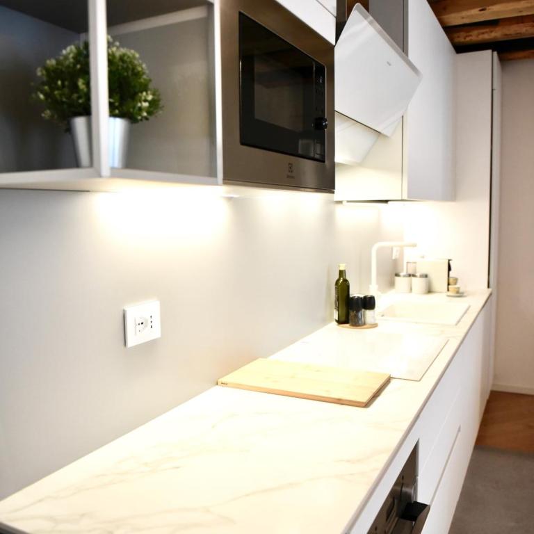 Udine Urban Nest - Appartamento con 2 Camere da Letto - 11
