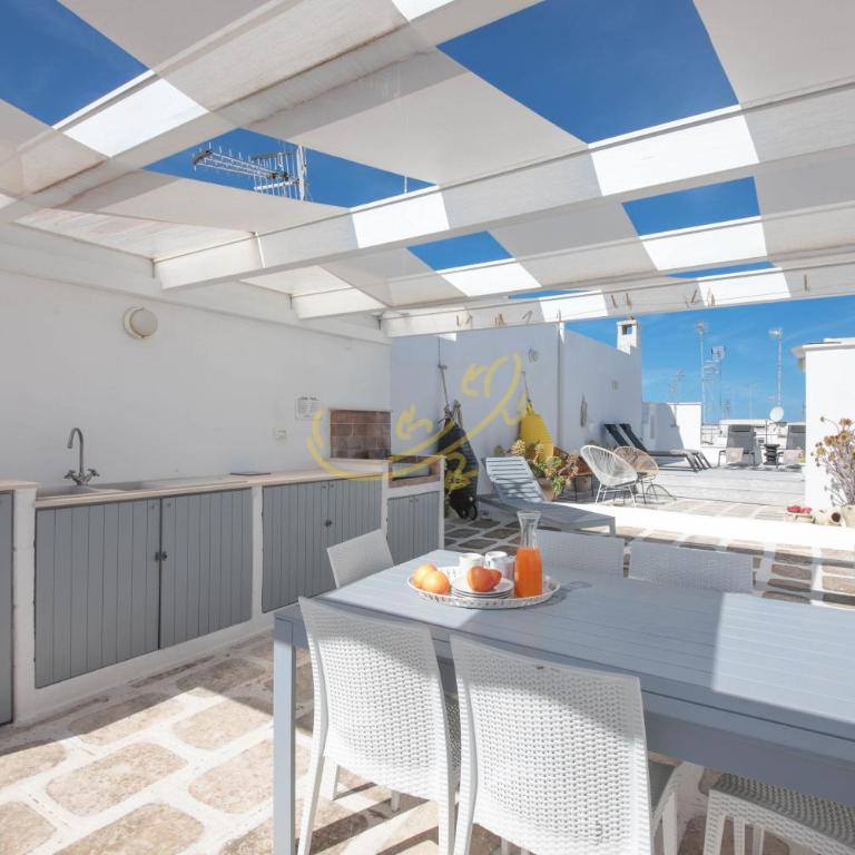 TD Casa Altomare w Terrace Over Historic Center - Appartamento - 24