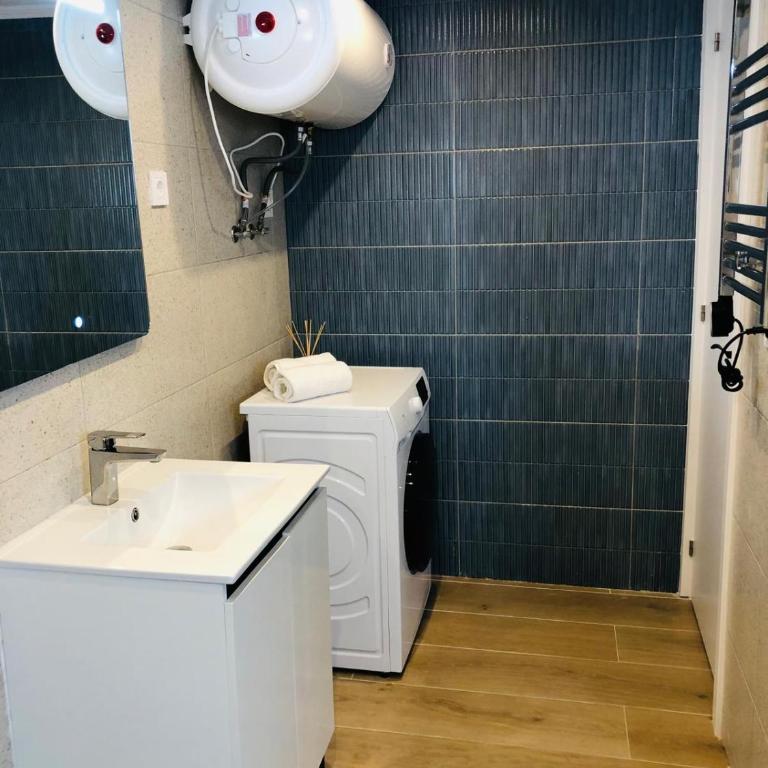 101 - Beachside Renovated 1BR apt w private garden - Apartamento de 1 dormitorio - 6
