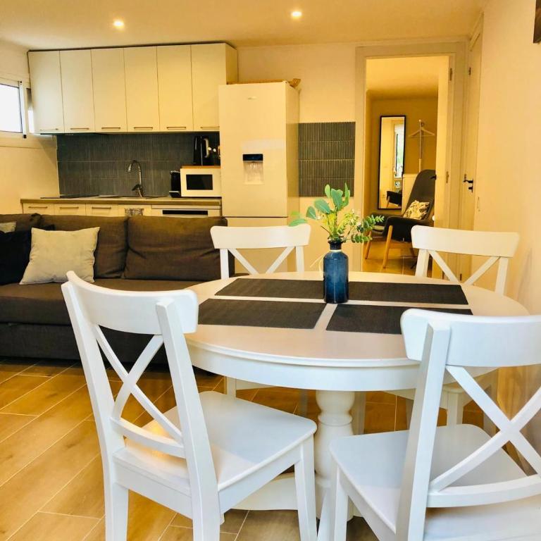 101 - Beachside Renovated 1BR apt w private garden - Apartamento de 1 dormitorio - 10
