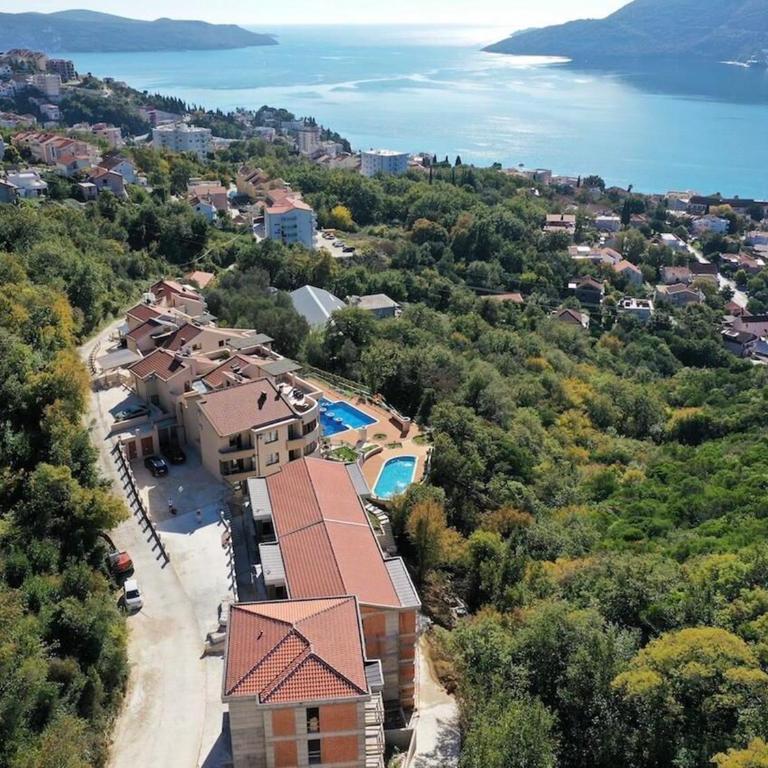 Adria Montenegro Seaview - One-Bedroom Apartment - 17