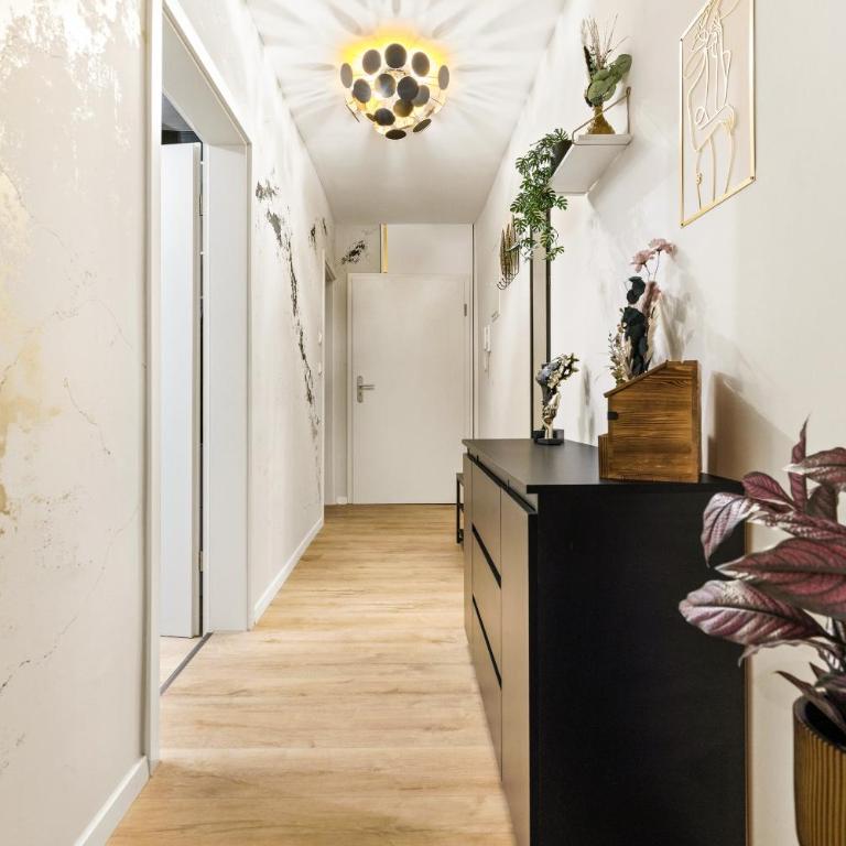 Stilvolles Wohlfühl-Apartment mit Balkon - Appartamento con 2 Camere da Letto - 23