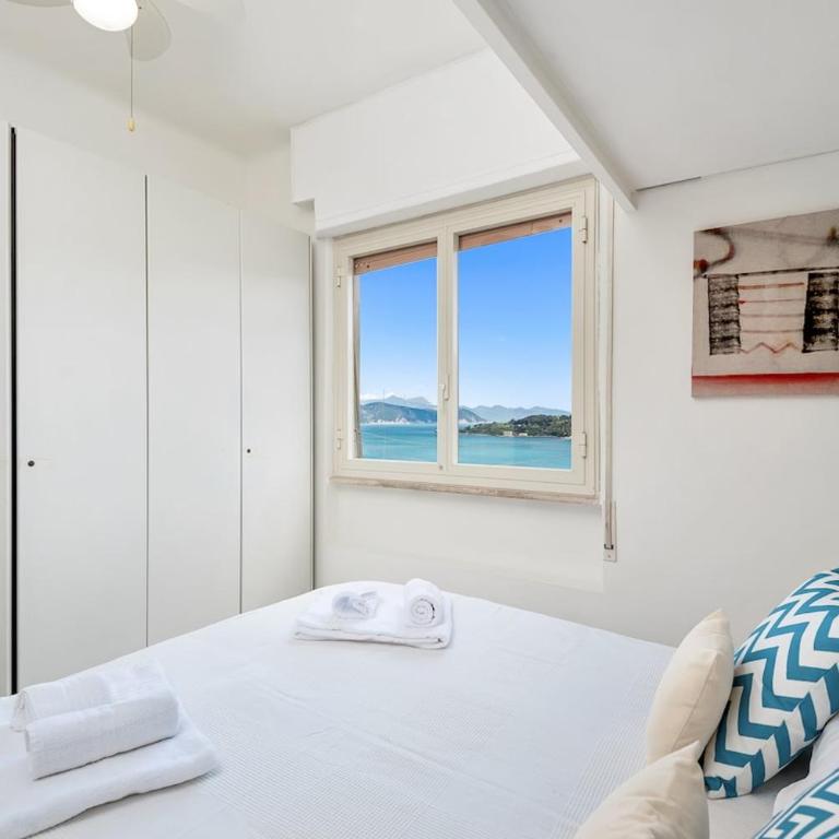 Porto sea view-Terrace & AC - Appartamento con 2 Camere da Letto e Vista Mare - 20