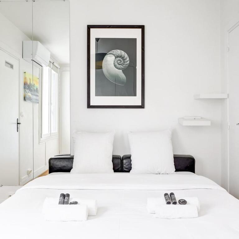 Duplex Raffine a deux pas de la Tour Eiffel - Avec A-C - Appartement - 4